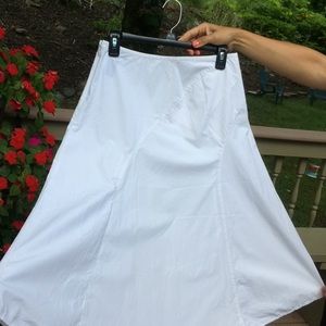 White Liz Claiborne A-line skirt, size 4